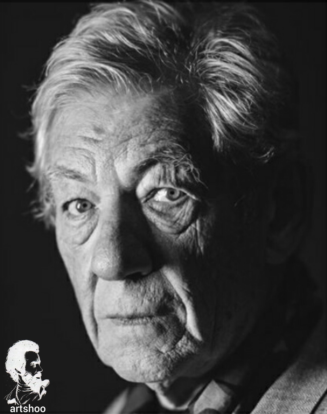 مدل پرتره سیاه قلم